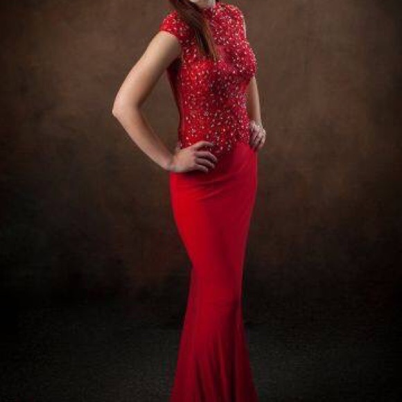 red slim fit prom dress